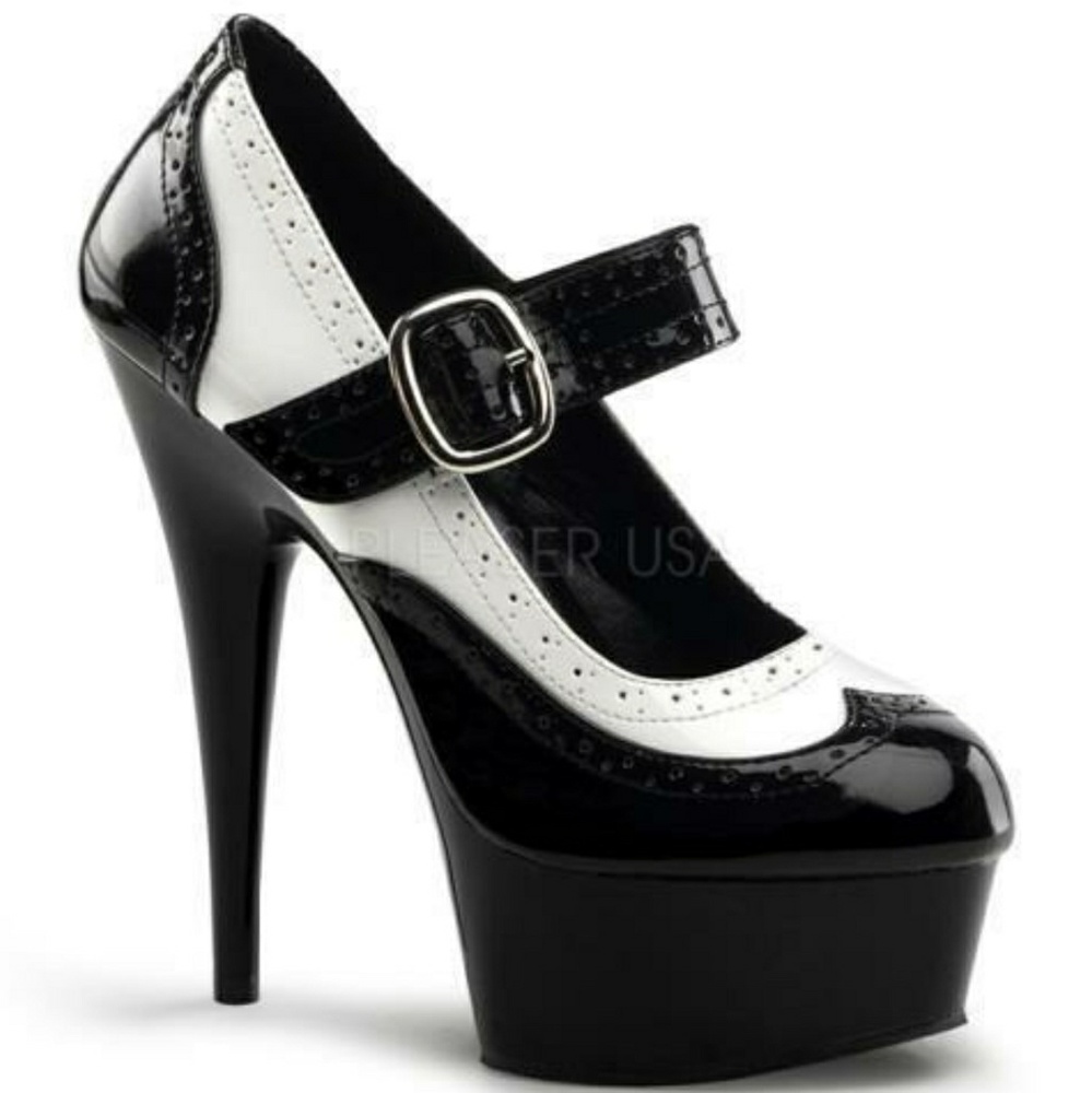Final Price Reduction❗Platform Wingtip Stilettos